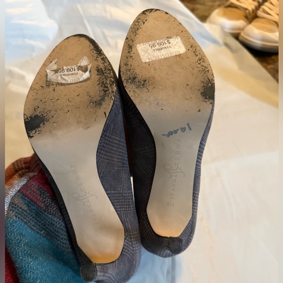 Ivanka Trump Career Office Platform Plaid Gray High Heels Pumps Size 6 - Picture 8 of 9